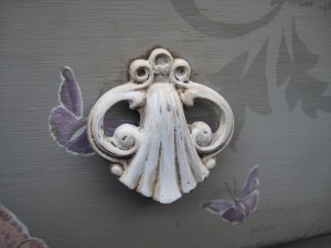 Shabby Chic Dressing Table