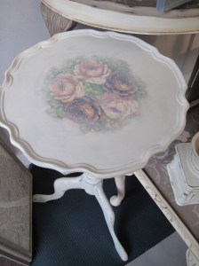 Shabby Antique Small Wine Coffee Table