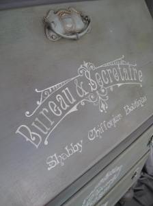 Hand Painted French Typography Design