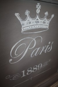 Hand painted French Typography 